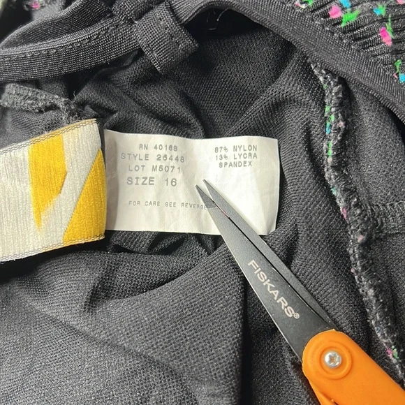 Mainstream floral ribbed bathing suit size 16 - Picture 9 of 15